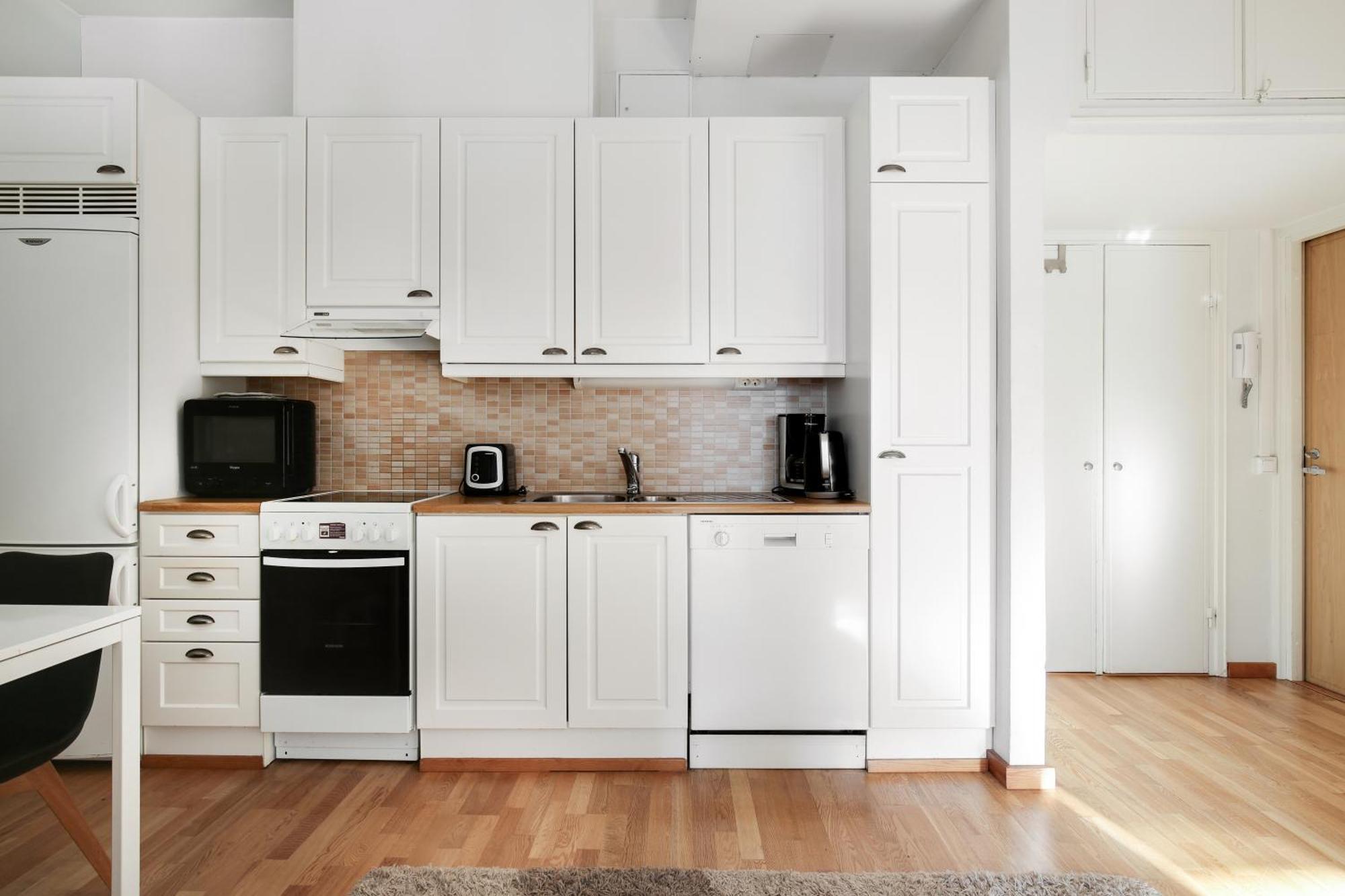Kotimaailma Apartments Kamppi - 2Br For 4 Persons Хелзинки Екстериор снимка
