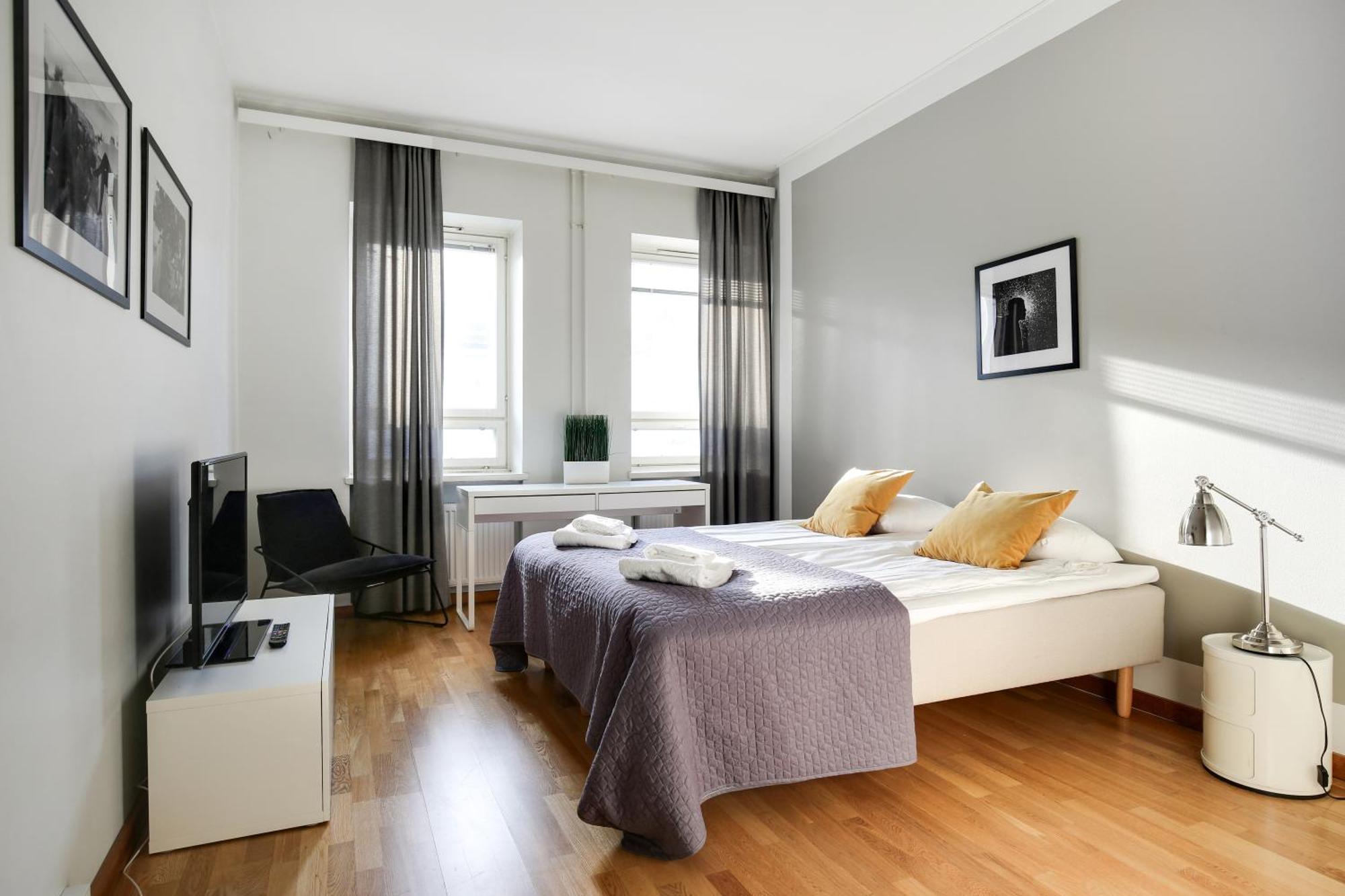 Kotimaailma Apartments Kamppi - 2Br For 4 Persons Хелзинки Екстериор снимка